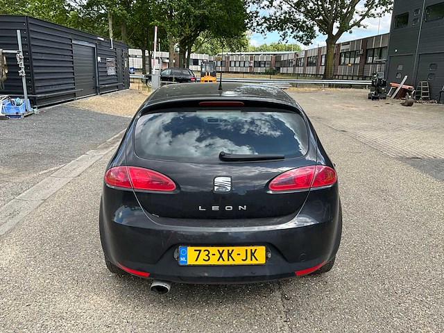 2007 seat leon 1.6 sportstyle personenauto 73-xk-jk - afbeelding 32 van  37