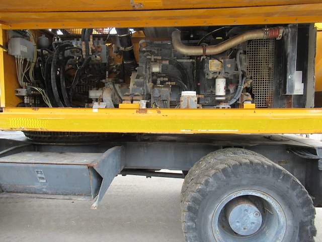 2007 sennebogen 630 mobiele ruwterrein telescoopkraan - afbeelding 9 van  30