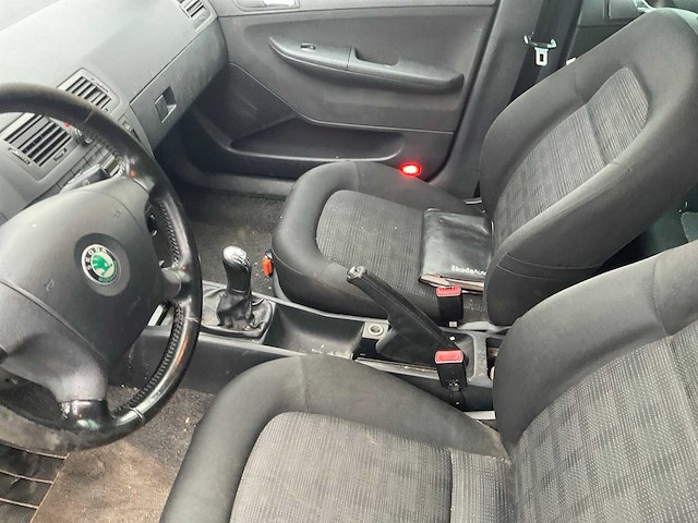 2007 skoda fabia 16v combi personenauto - afbeelding 7 van  21