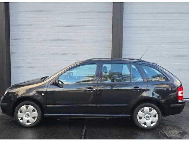 2007 skoda fabia combi 1.4-16v spirit+ personenauto - afbeelding 6 van  11