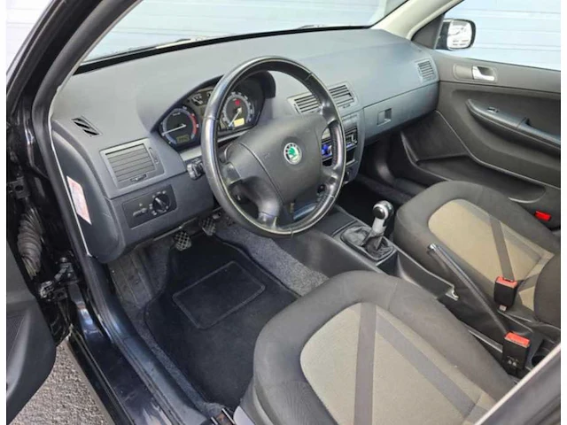 2007 skoda fabia combi 1.4-16v spirit+ personenauto - afbeelding 10 van  11