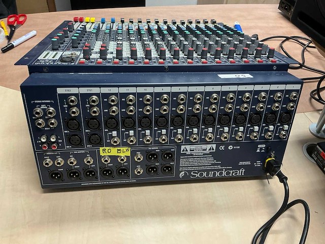 2007 soundcraft gb2r 16 analoge mengtafel - afbeelding 3 van  3