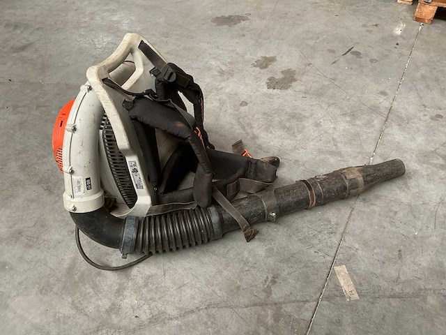 2007 stihl br500 ruggedragen bladblazer - afbeelding 1 van  8