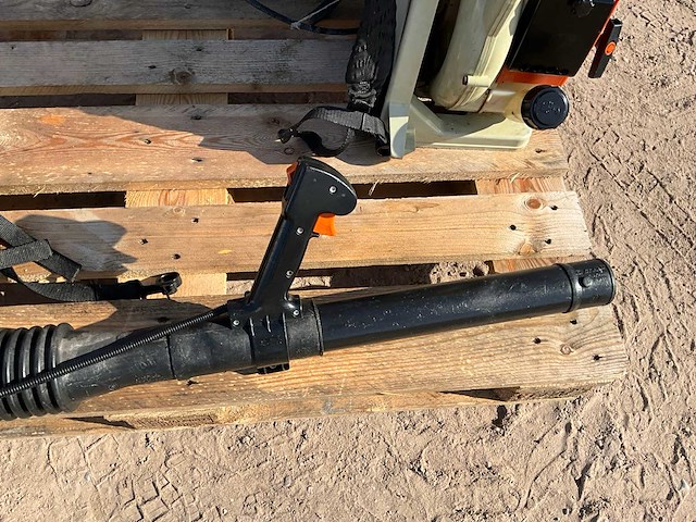 2007 stihl sr420 motor rugspuit - afbeelding 3 van  3