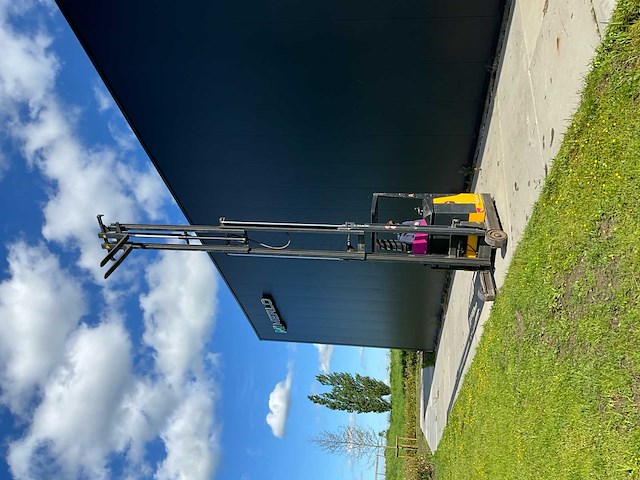 2007 still reach truck - afbeelding 11 van  19