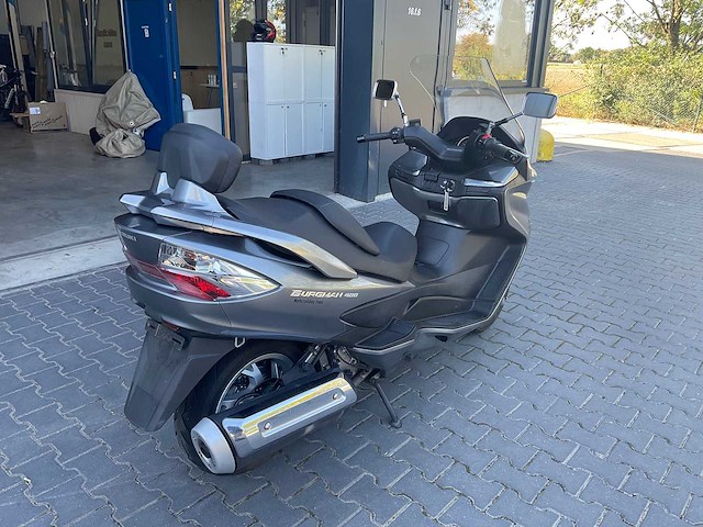 2007 suzuki - burgman 400 - motorcycle - afbeelding 10 van  13
