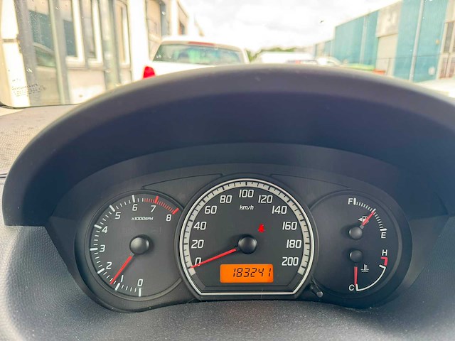 2007 suzuki swift 1.3 airco shogun personenauto - afbeelding 9 van  9