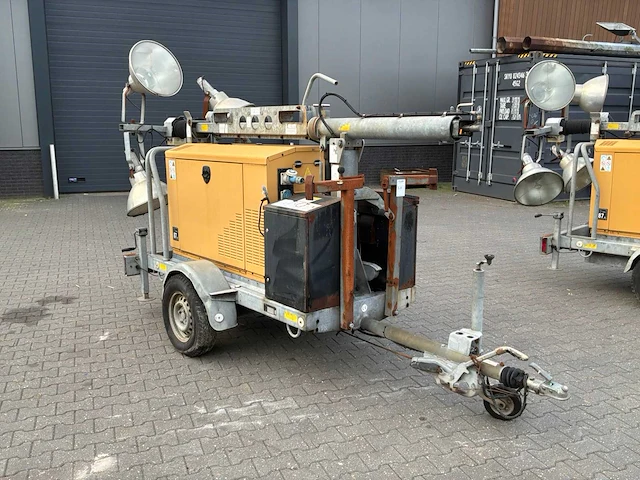 2007 tcp hylite mobiele lichtmast - afbeelding 15 van  21