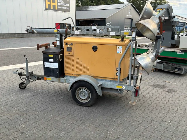 2007 tcp hylite mobiele lichtmast - afbeelding 20 van  21