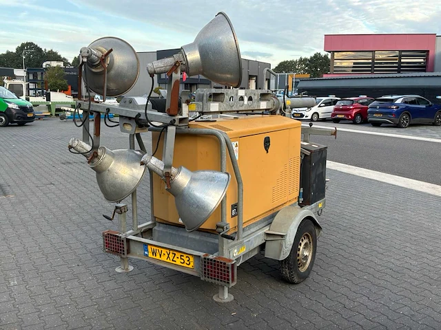 2007 tcp hylite mobiele lichtmast - afbeelding 15 van  19