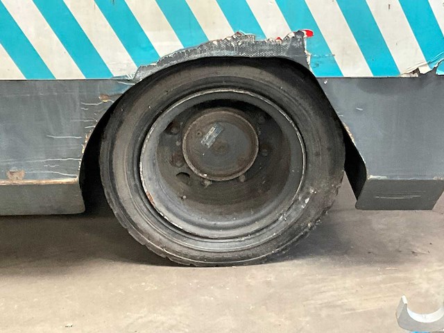 2007 tennant onbekend straatveegmachine - afbeelding 15 van  22