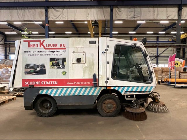 2007 tennant onbekend straatveegmachine - afbeelding 17 van  22