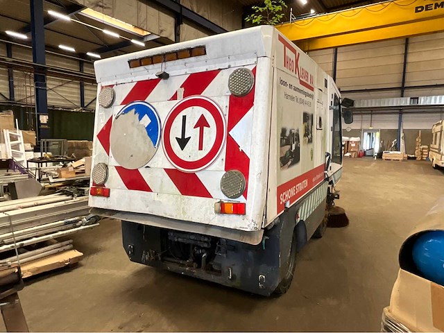 2007 tennant onbekend straatveegmachine - afbeelding 18 van  22