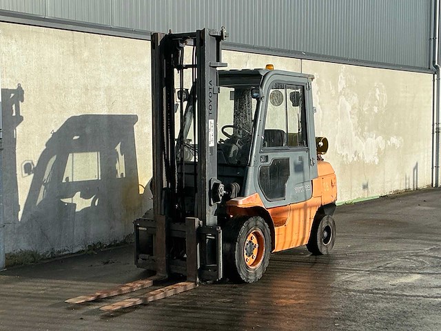 2007 toyota 02-7fgjf35 vorkheftruck - afbeelding 1 van  12
