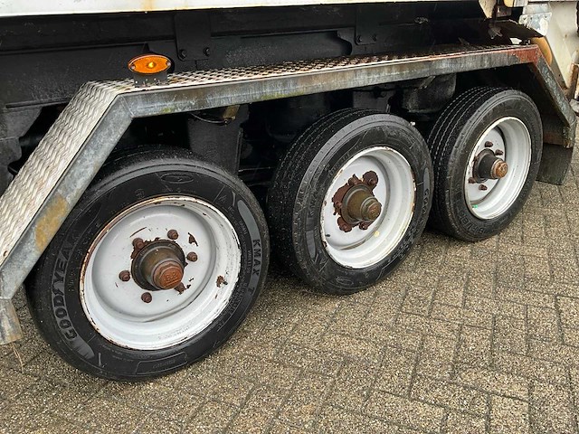 2007 trias oplegger vuilniswagen - afbeelding 2 van  17