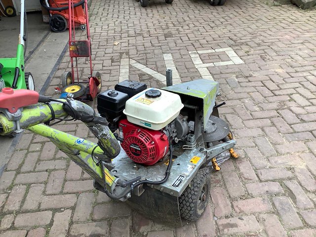2007 tunnissen wb 560 h onkruidborstel - afbeelding 2 van  5