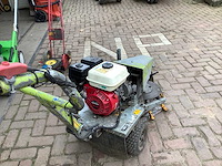 2007 tunnissen wb 560 h onkruidborstel - afbeelding 2 van  5