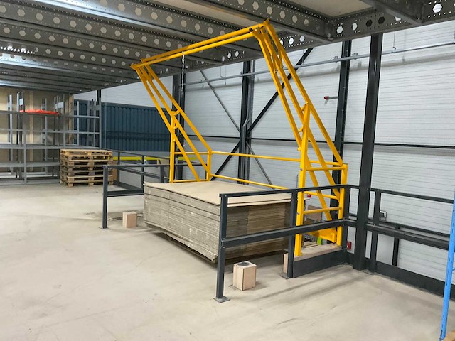 2007 twinfloor 2-etage entresolvloer 32x28mtr - afbeelding 6 van  12