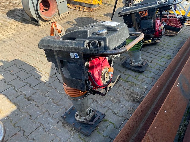 2007 ulbo ubz58 trilstamper - afbeelding 5 van  8