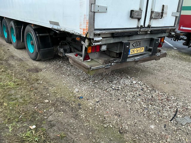 2007 van eck ut3b geconditioneerde oplegger - afbeelding 14 van  16