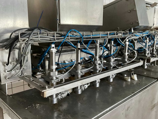 2007 van wees rvs afvul-/doseermachine - afbeelding 8 van  12