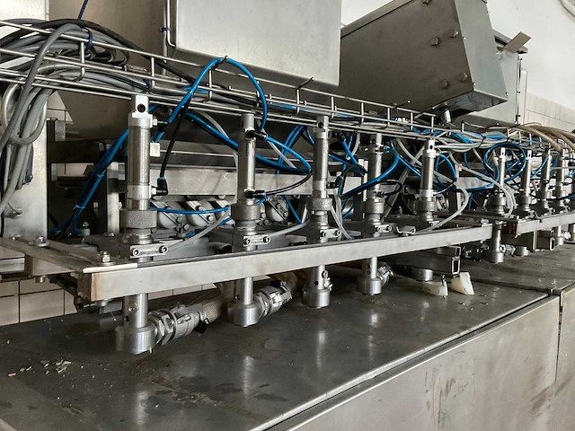 2007 van wees rvs afvul-/doseermachine - afbeelding 9 van  12