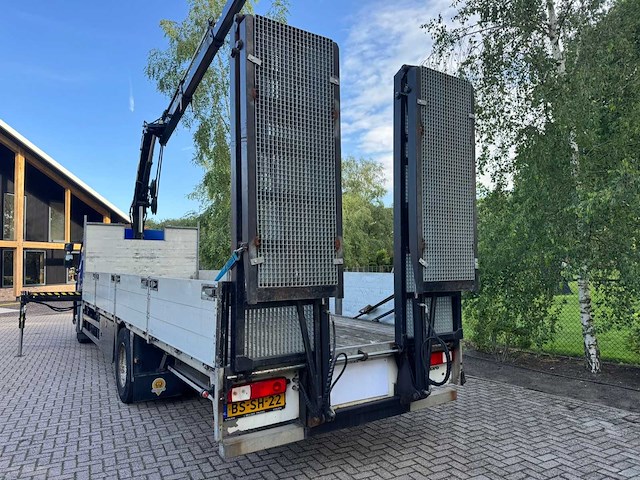 2007 volvo fe240 machinetransporter + hiab 111b-3 duo kraan vrachtwagen - afbeelding 8 van  19