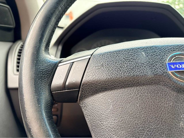 2007 volvo xc90 automaat 3.2 7 persoons momentum personenauto - afbeelding 17 van  18