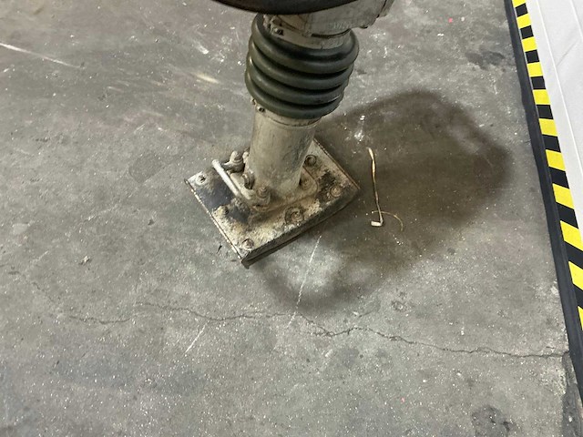 2007 weber srv62 trilstamper - afbeelding 8 van  8