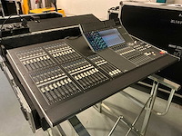 2007 yamaha m7cl-32 digitale mengtafel - afbeelding 1 van  13
