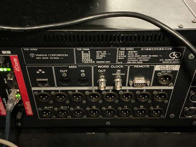 2007 yamaha m7cl-32 digitale mengtafel - afbeelding 12 van  13