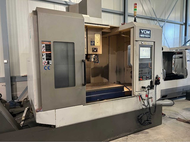 2007 ycm nsv 102a cnc universeel machinecentrum - afbeelding 1 van  21