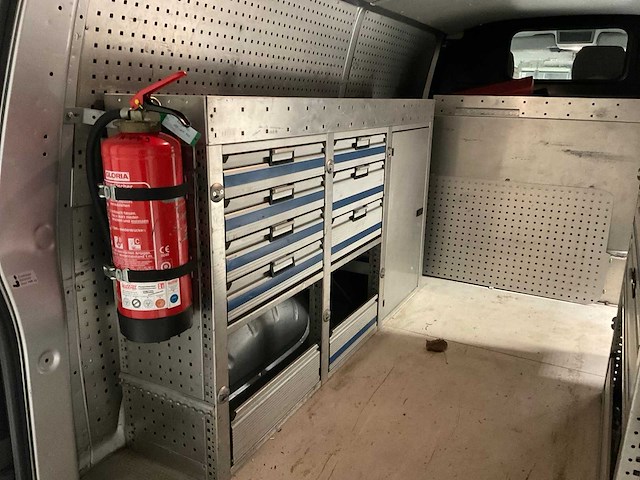 2007 youngtimer volkswagen transporter t5 bedrijfswagen (lpg) - afbeelding 6 van  28