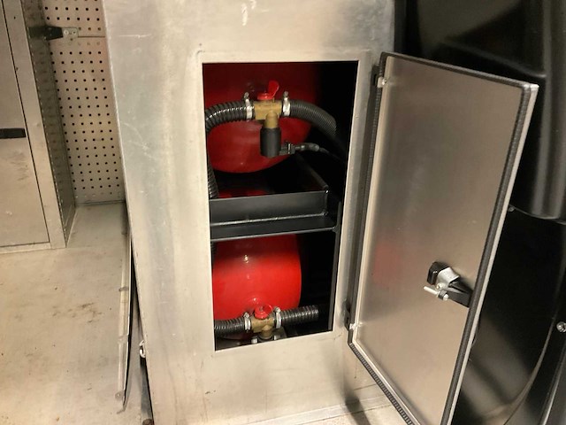 2007 youngtimer volkswagen transporter t5 bedrijfswagen (lpg) - afbeelding 7 van  28