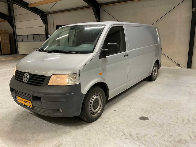 2007 youngtimer volkswagen transporter t5 bedrijfswagen (lpg) - afbeelding 1 van  28