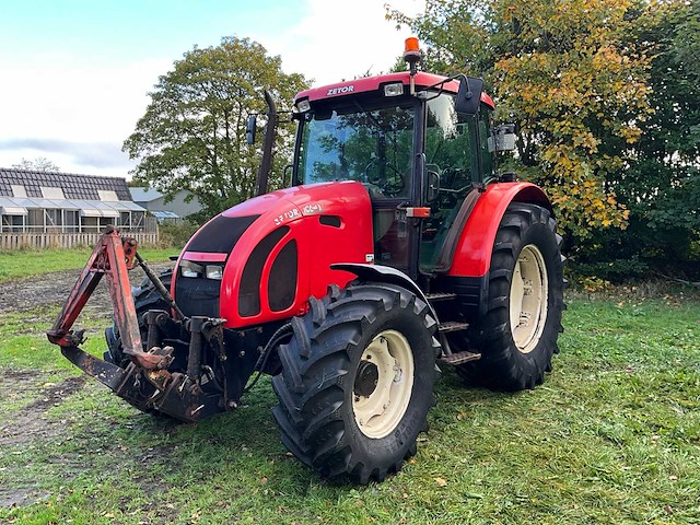 2007 zetor forterra 10641 vierwielaangedreven landbouwtractor - afbeelding 2 van  40