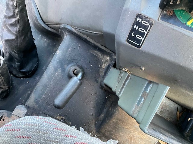 2007 zetor forterra 10641 vierwielaangedreven landbouwtractor - afbeelding 37 van  40