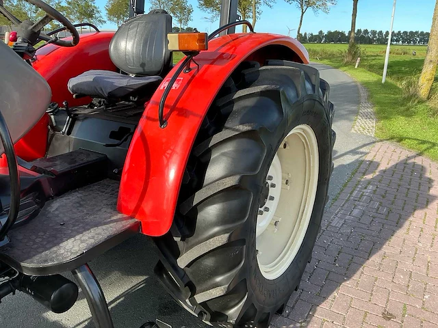 2007 zetor proxima 6421 tweewielaangedreven landbouwtractor - afbeelding 9 van  32