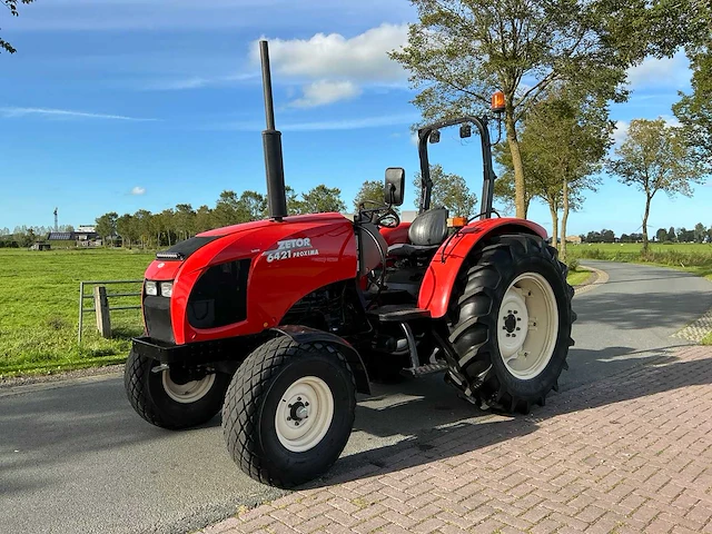2007 zetor proxima 6421 tweewielaangedreven landbouwtractor - afbeelding 1 van  32
