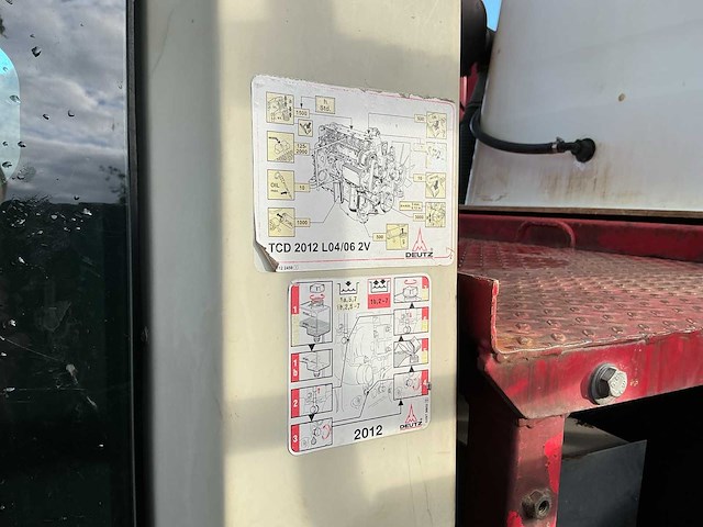 2008 - agrifac - za 3400 39m 4x4 - zelfrijdende veldspuit - afbeelding 20 van  22