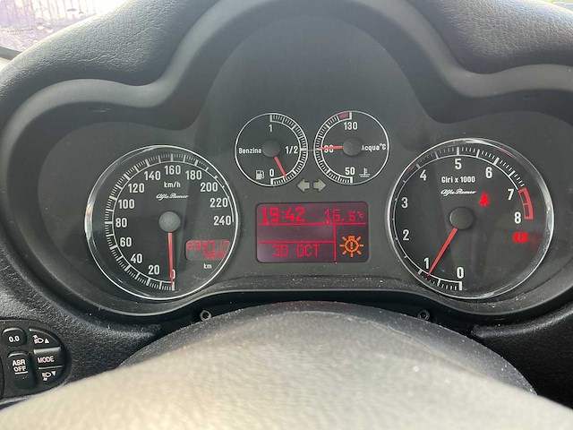 2008 - alfa romeo - 147 - 1.6 ts progression - personenauto - afbeelding 6 van  12