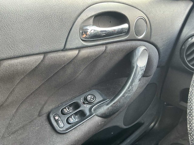 2008 - alfa romeo - 147 - 1.6 ts progression - personenauto - afbeelding 1 van  3