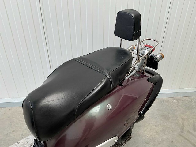 2008 - benzhou yiying snorscooter sixties / retro scooter - afbeelding 8 van  10