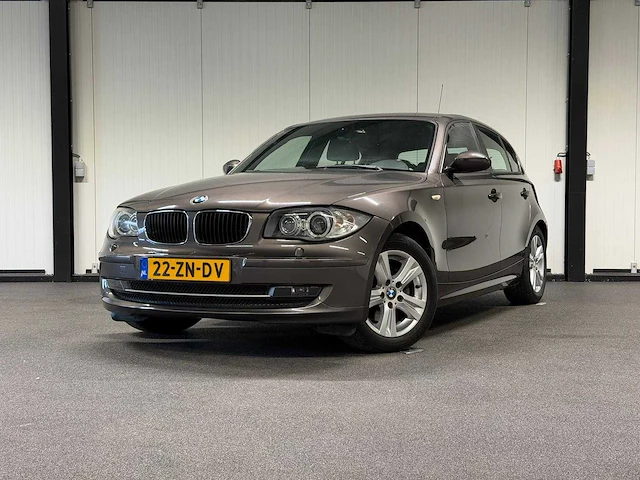 2008 - bmw - 1-serie - 120i high executive - 22-zn-dv iaw - afbeelding 1 van  22