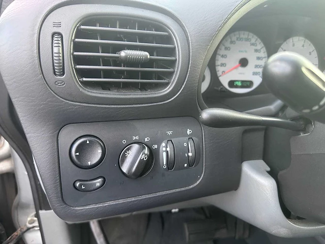 2008 - chrysler - grand voyager - 3.3i v6 se - 12-zg-zx - afbeelding 3 van  19