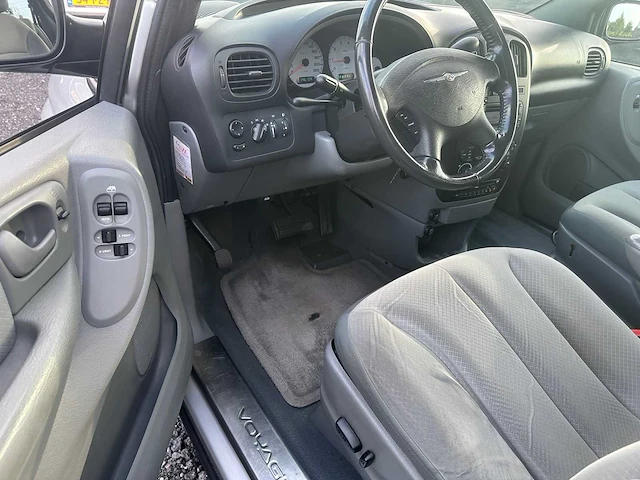 2008 - chrysler - grand voyager - 3.3i v6 se - 12-zg-zx - afbeelding 17 van  19
