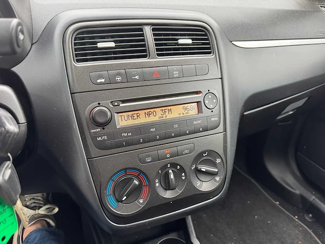 2008 - fiat - grande punto - 1.4-16v ed. lusso 71-gdf-9 iaw - afbeelding 2 van  12