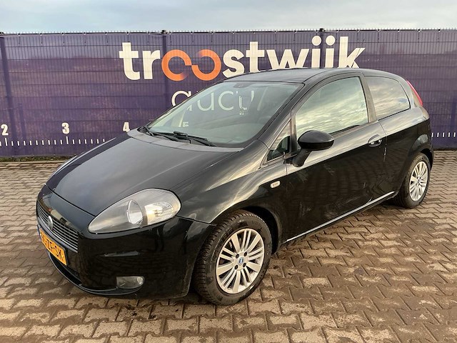 2008 - fiat - grande punto - 1.4 dynamic - personenauto - afbeelding 1 van  12