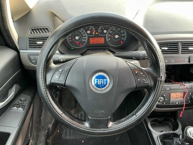 2008 - fiat - grande punto - 1.4 dynamic - personenauto - afbeelding 9 van  12