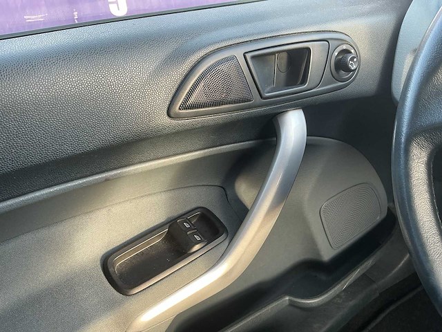 2008 - ford - fiesta - 1.25 titanium - personenauto - afbeelding 10 van  12